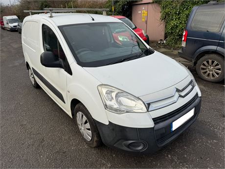 12 - WHITE CITROEN BERLINGO 625 LX HDI  UNRECORDED - EZW-VEA