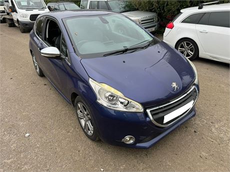 14 - BLUE PEUGEOT 208 ALLURE UNRECORDED  - EZW-HND