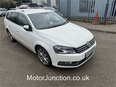 12 -WHITE Volkswagen Passat Sport BlueMotion Technology TDI UNRECORDED - EZWAGX