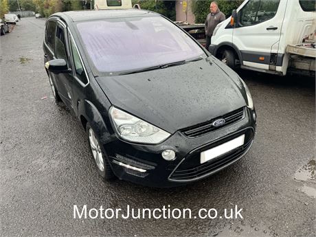 12 - BLACK FORD S-MAX TITANIUM TDCI 161 AUTO   EZW-XRB