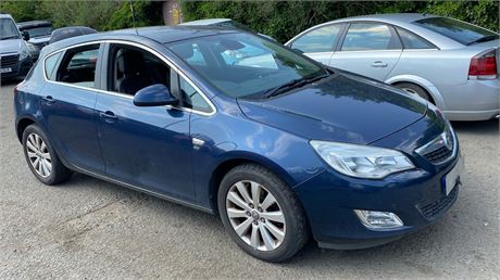 12 - BLUE VAUXHALL ASTRA ELITE TURBO UNRECORDED - EZW-HNO