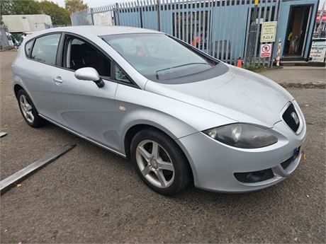 07 - GREY SEAT LEON SPORT 102  - EZW-DPV