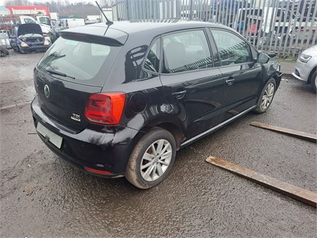 15-VOLKSWAGEN POLO SE TDI-TLDYPR
